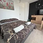 Fantastic-inn - Bagno 公寓 *